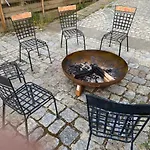 Kinderfreundliches Namibia-lodge Im Rittergut Leppersdorf Bei Radeberg * Wachau
