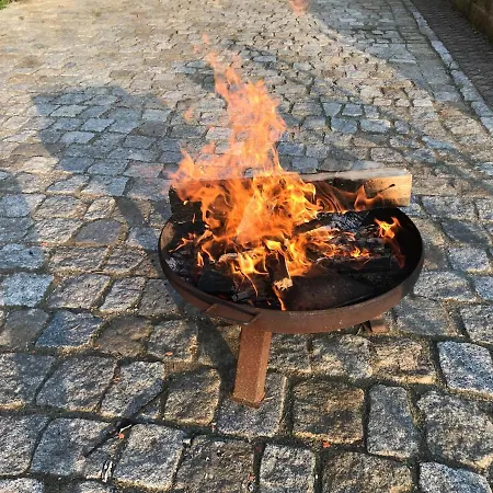 Kinderfreundliches Ferienhaus Namibia-Lodge Im Rittergut Leppersdorf Bei Radeberg Wachau