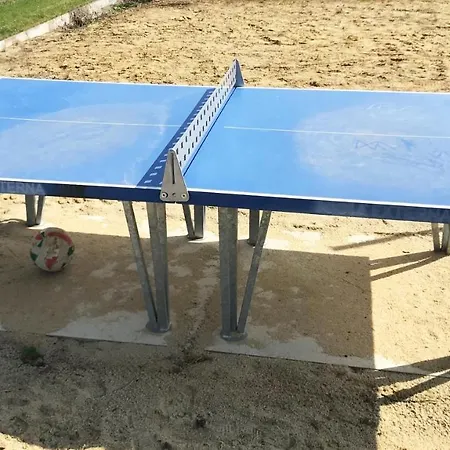 Kinderfreundliches Ferienhaus Namibia-Lodge Im Rittergut Leppersdorf Bei Radeberg Semesterbostad