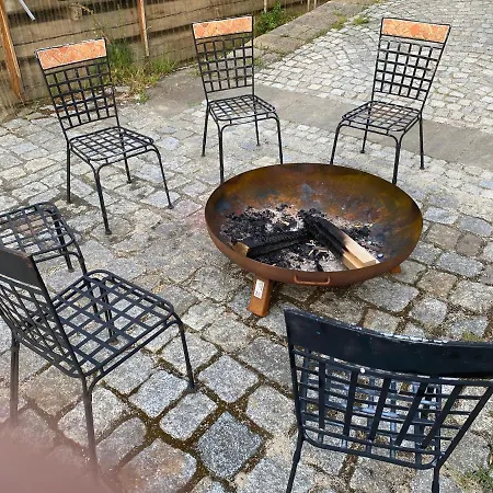 Namibia-lodge Im Rittergut Leppersdorf Bei Dresden * Wachau