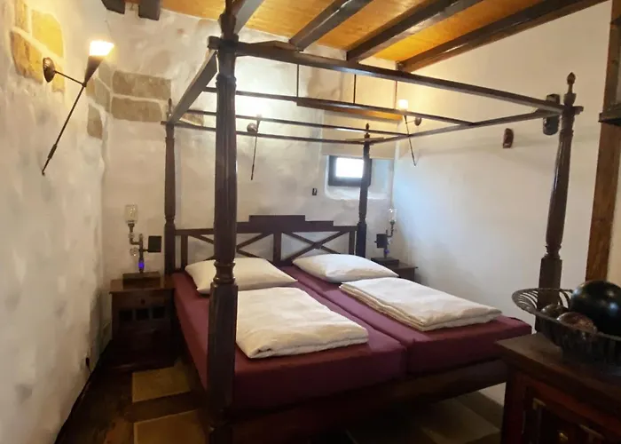 Vakantiehuis Ungewoehnliches Namibia-lodge Fuer 6 Pers - Rittergut Leppersdorf Vor Radeberg Bei Dresden Wachau